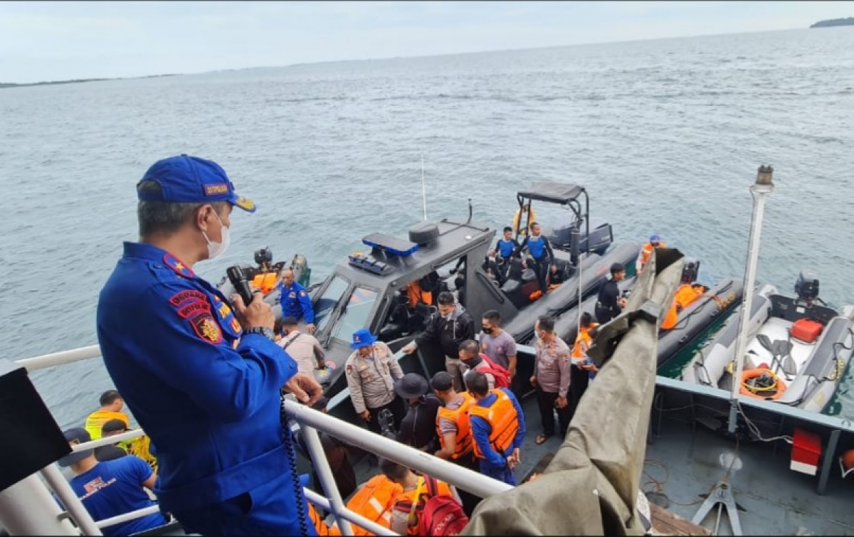 Baharkam Polri Kerahkan Armada Air dan Udara Cari Sriwijaya Air SJ