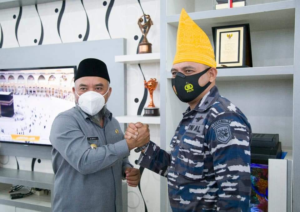 Bupati H. Andi Suhaimi Sambut Kedatangan Danlanal Tanjung Balai di Labuhanbatu.