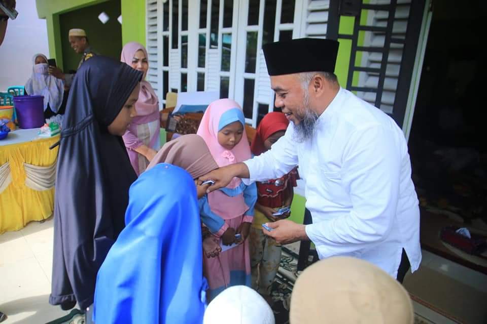 Jumat Keliling Bupati Labuhanbatu di Kecamatan Pangkatan Sekaligus Santuni Anak Yatim