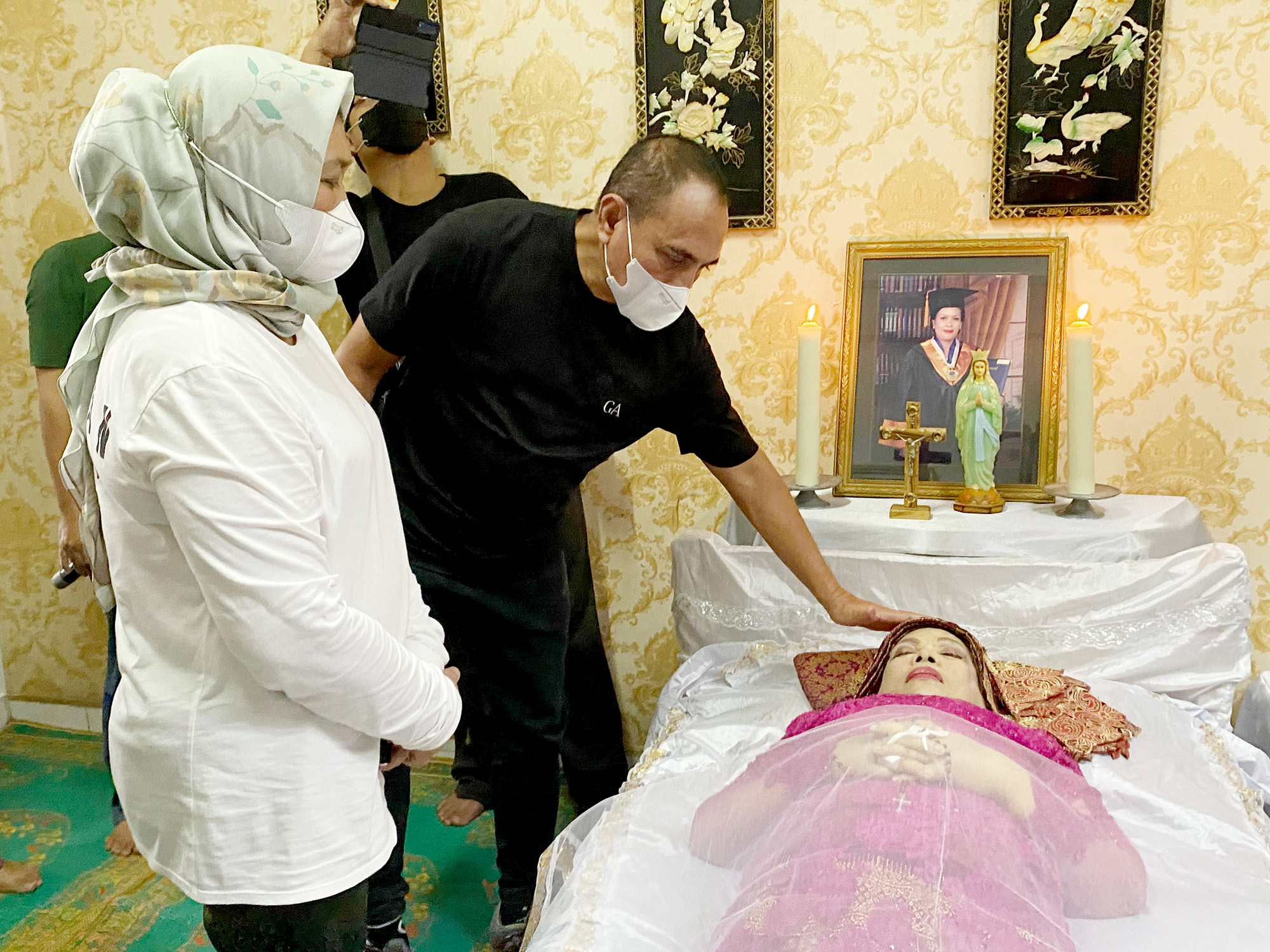 Kabiro Perekonomian Ernita Boru Bangun Meninggal Dunia Gubernur Edy : Beliau Orang yang Baik
