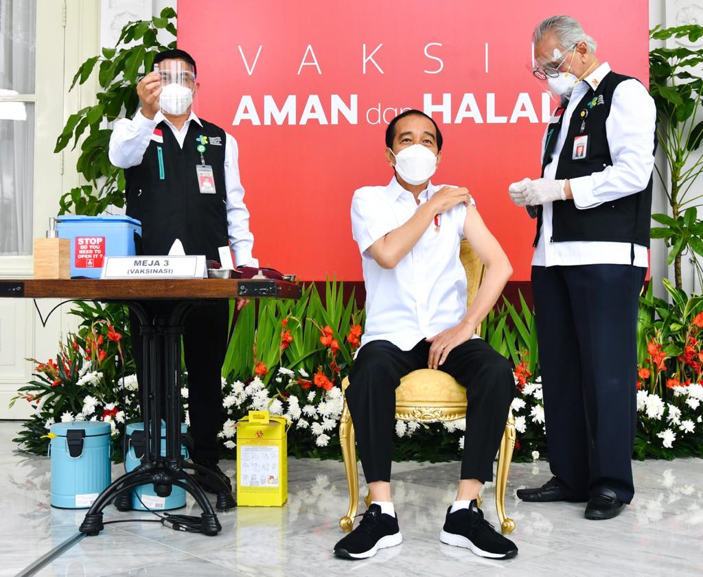 Berbagai Tokoh Bersama Presiden RI Resmi Disuntik Vaksin Corona