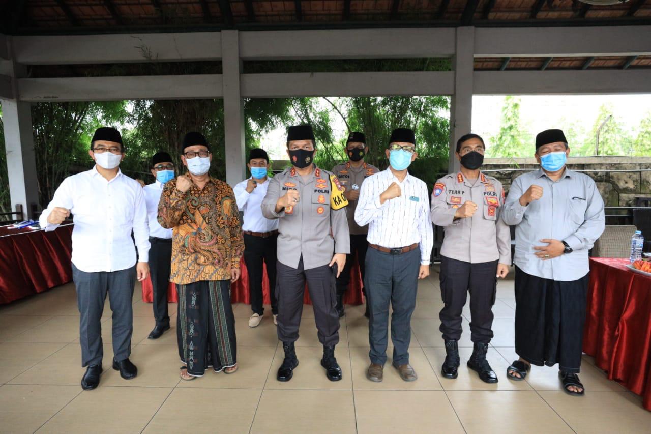 Program Vaksin dan PPKM untuk Putus Rantai Covid-19, MUI Dukung Kapolda Jatim