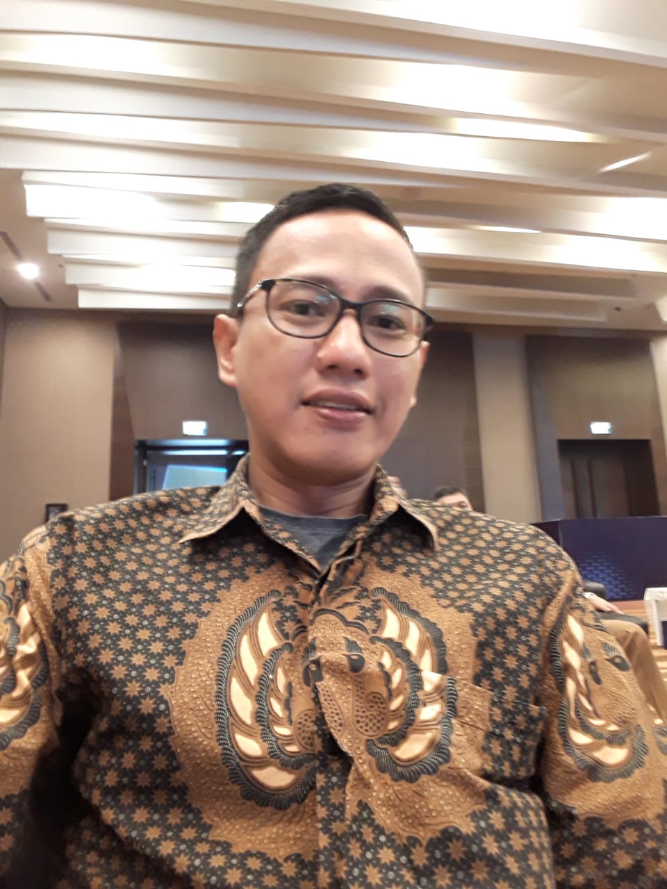 Teori Ekonomi Tak Berlaku, Harga Daging Ayam Naik Meskipun Permintaan Turun