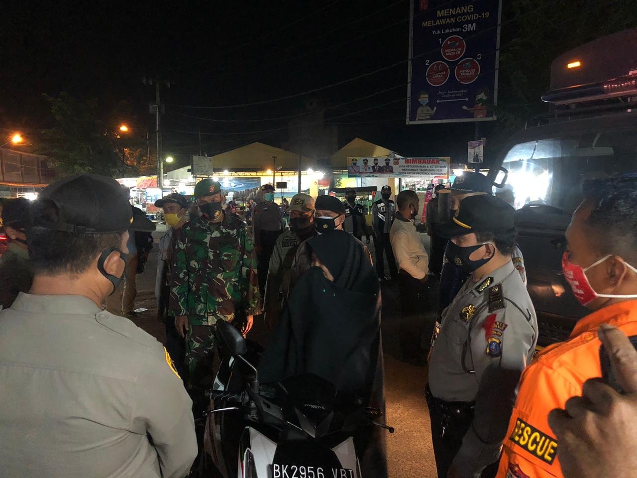 TNI - Polri Bersama Pemko Tanjung Balai Gelar Patroli Gabungan dalam rangka Ops Yustisi dan Cipta Kondisi di Objek Vital Kota Tanjung Balai