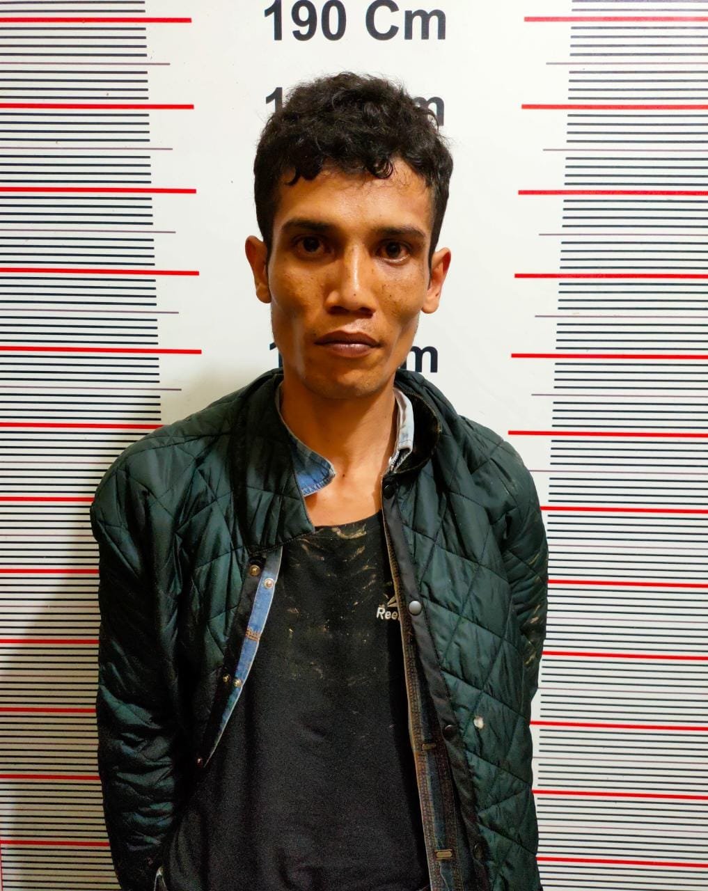 Lagi Duduk Sama Teman Diareal Perkebunan Sawit,Saleh Di Sergap Opsnal Polsek Pangkalan Susu