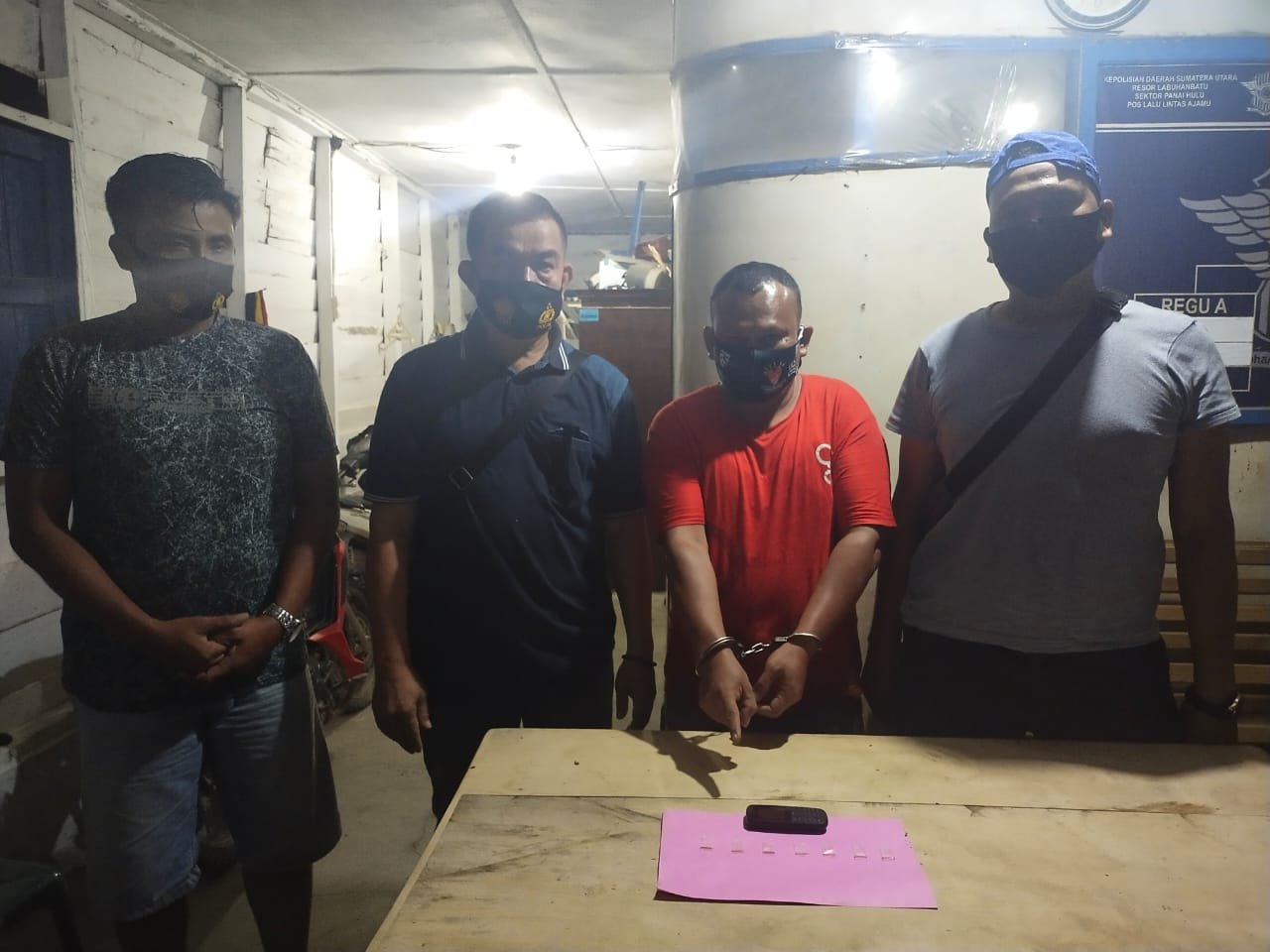 Dar...Der...Dor Letusan Suara Senjata, Grebek Rumah Pemilik Sabu di Bilah Hilir Labuhanbatu, Ini PelakunyaÂ 