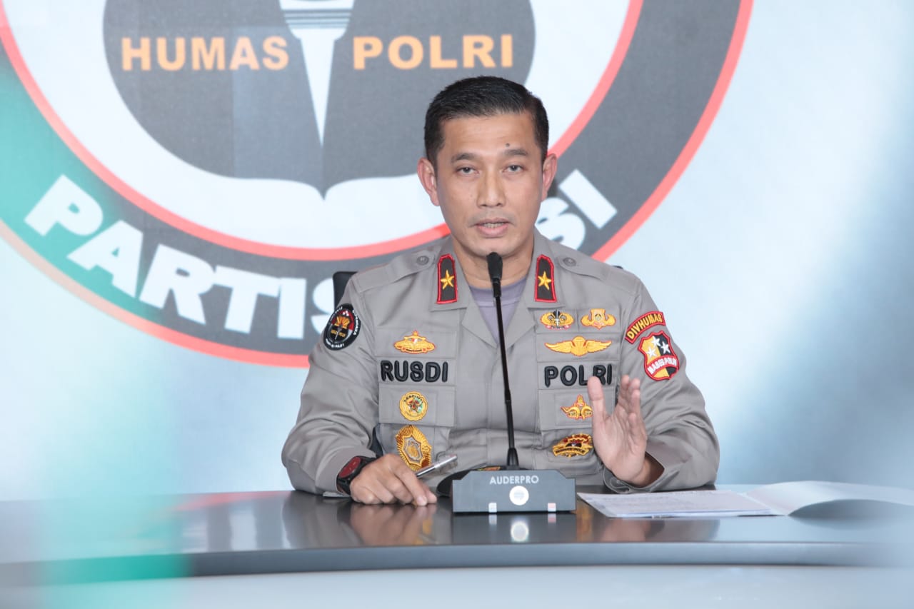 Polri Pastikan Konsep Pam Swakarsa Komjen Listyo Sigit Berbeda dengan Tahun 1998Â 