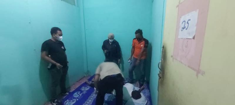 Diduga Menderita Sakit 