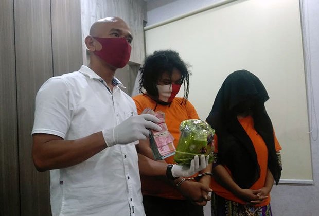 Satresnarkoba Polrestabes Medan Bekuk Sepasang Kekasih Hendak Edarkan Shabu