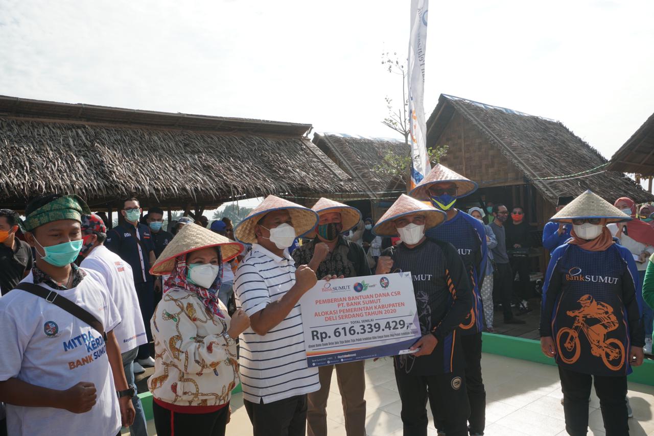 Bank Sumut Salurkan CSR di Agrowisata Paloh Naga, Dukung Peningkatan Ekonomi di Desa