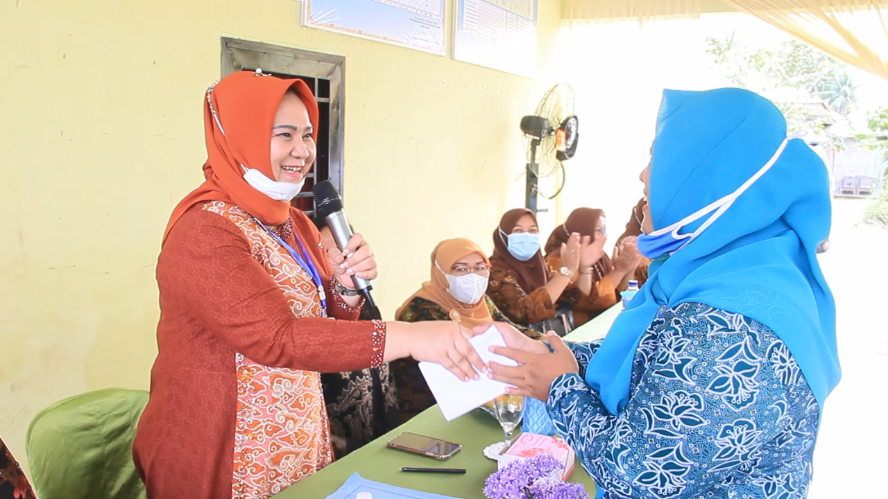 Tingkatkan Kreatifitas Kadernya Tiorita Lakukan Pembinaan