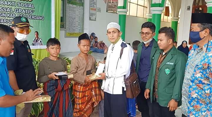 Lazis HF Peduli Umat Khitanan Menuju Taqwa, Ustadz Junaidi Alhamdi S. SOS.I 