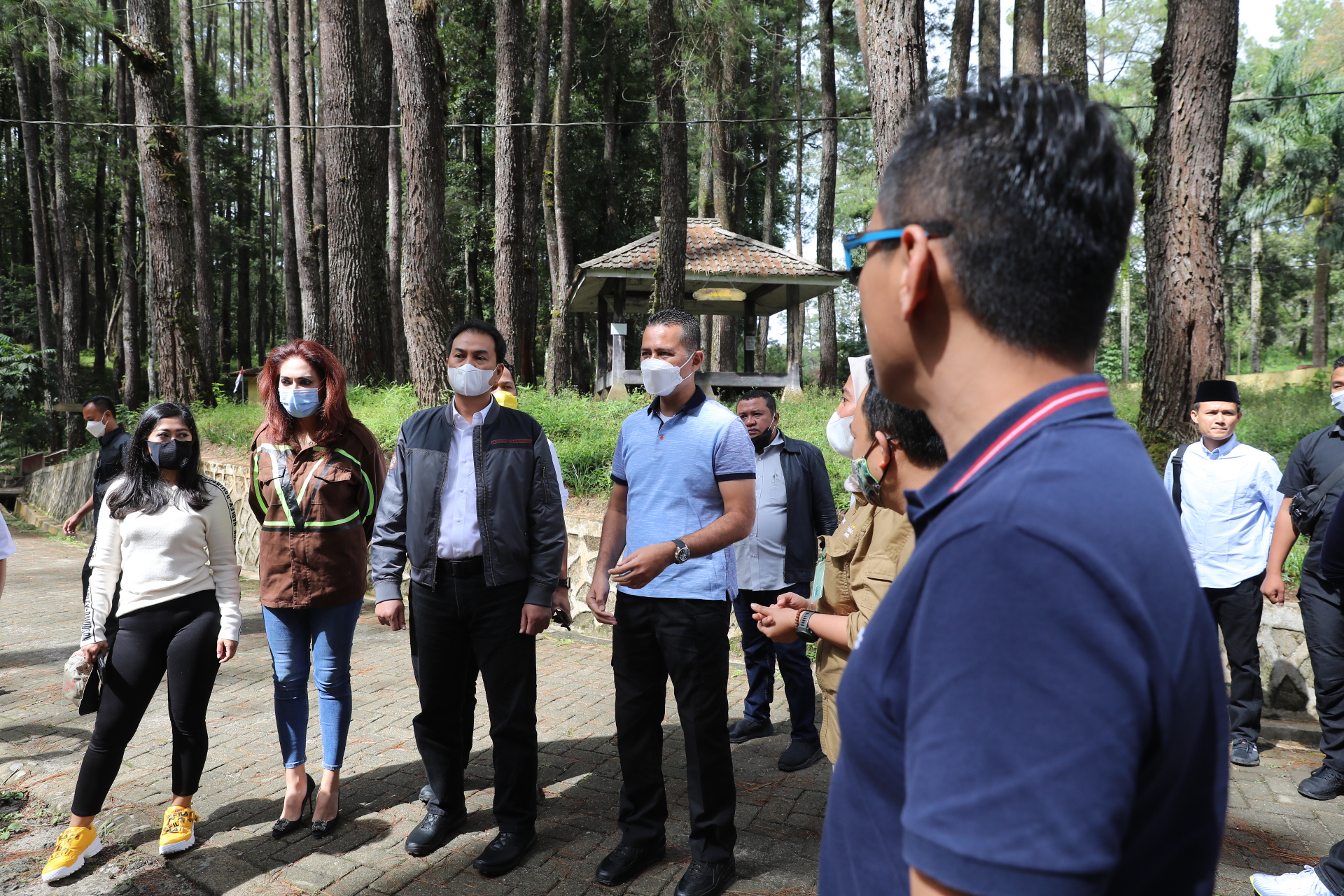 Wagub Sumut Kenalkan Aek Nauli kepada Anggota DPR RI