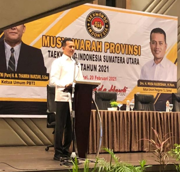 Ketua TI Sumut  Ijeck Bidik Prestasi di PON