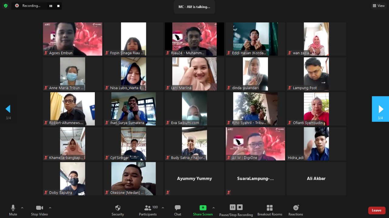 Terus Tingkatkan Adopsi Layanan Digital, Telkomsel Hadirkan Kompetisi Game Online DGOne Cup Media Sumatra