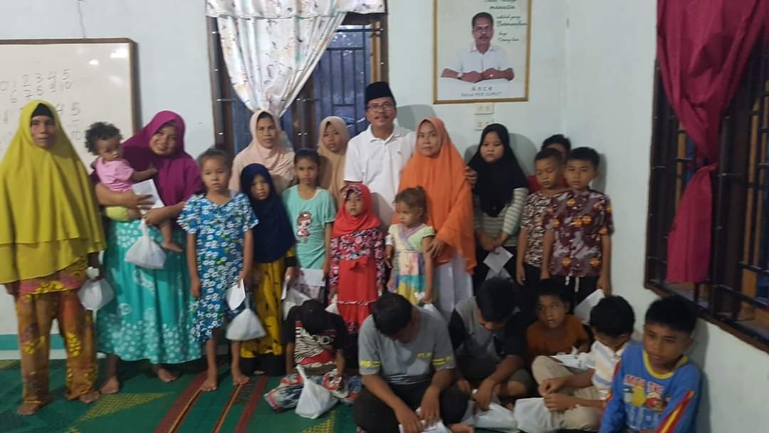 Rutinitas Tiap Bulan, Ketua IKA PMII Sumut Berbagai dengan Anak Yatim