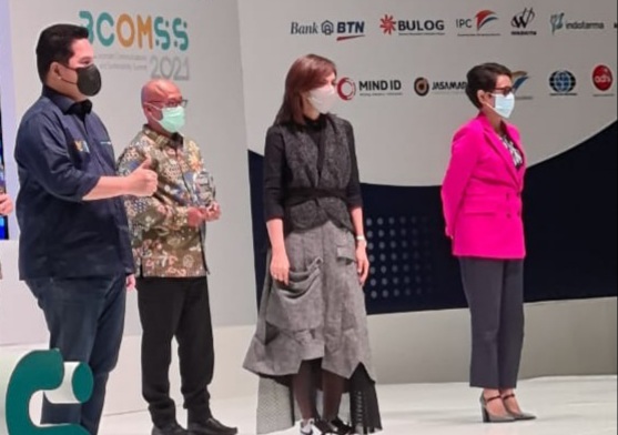 KBI Raih Penghargaan BCOMSS dari Menteri BUMN, Kembangkan Usaha Peternakan