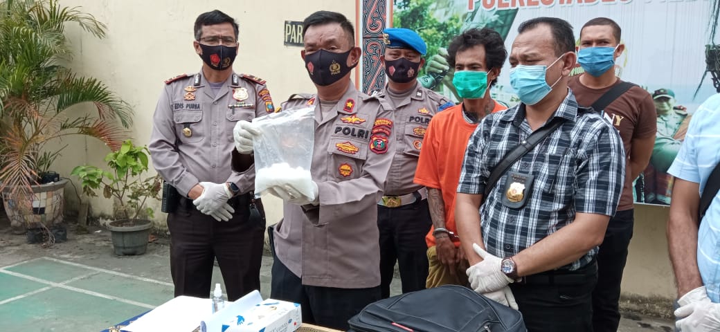 Reskrim Polsek Medan Timur Ungkap Peredaran Narkotika Antar Propinsi, Seorang Kurir dan 300 Gram Shabu Diamankan