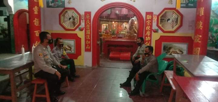 Kapolsek Beringin pantau malam perayaan Imlek 2021