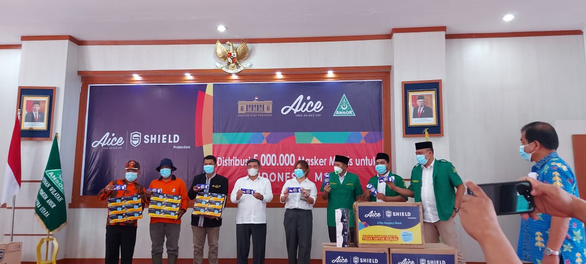 GP Ansor- AICE Group Disribusikan Masker Medis, Jabidi Ritonga : 5Â  Juta Masker Membangun ketangguhan bangsaÂ  melawan Covid-19.