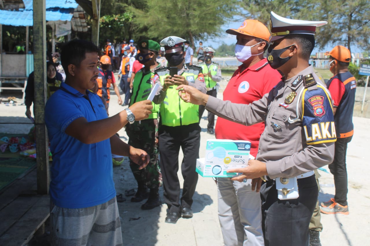 Ops Yustisi Ke Objek Wisata, Polres Sergai Ingatkan Pengunjung Patuhi Prokes