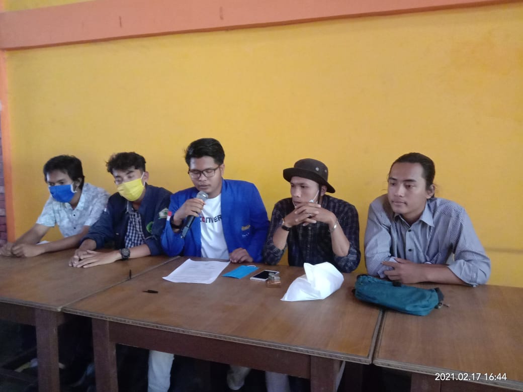 Mahasiswa Langkat Bersatu,Desak Kapoldasu Dan Kapolres Langkat Tangkap Pelaku Penganiaya Aktivis Mahasiswa