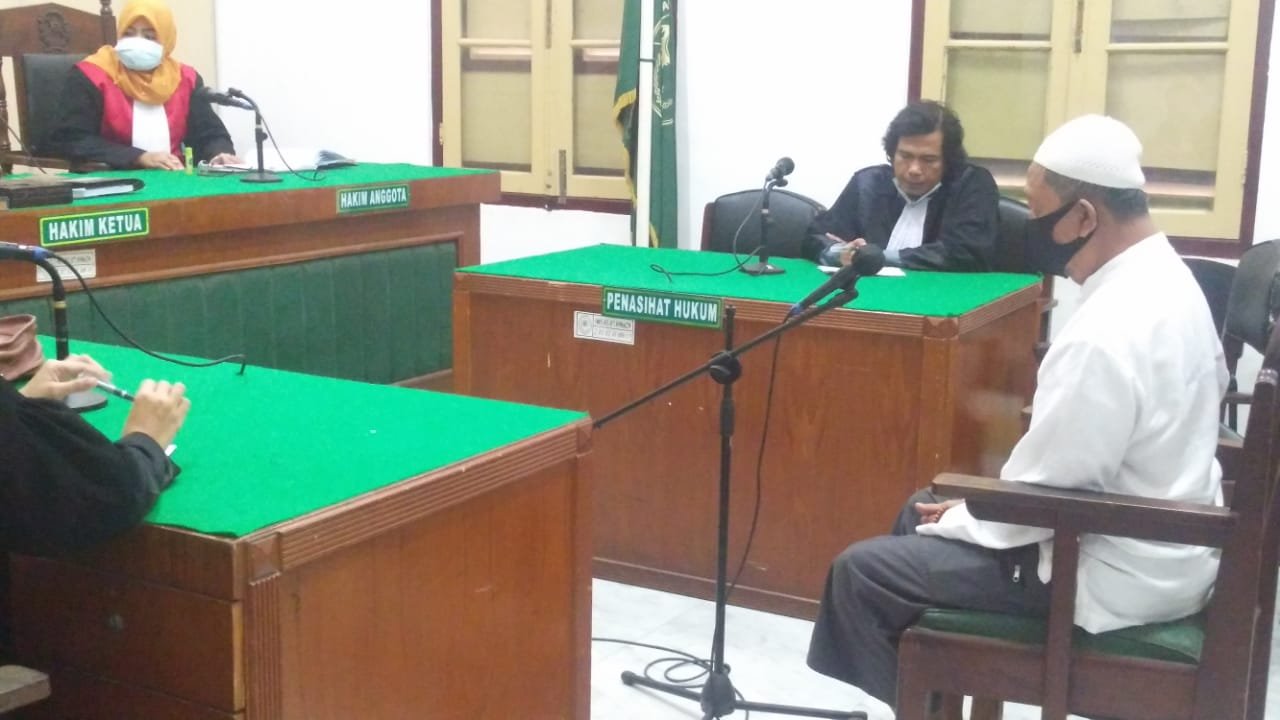 Pembangunan Tanggul Sei Padang kelebihan bayar, Samsul dan Poniran divonis beragam