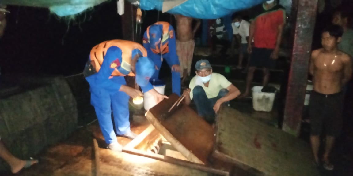 Kapal Patroli KP II 1014 Sat Polair Polres Tanjung Balai Antisipasi Perairan Sekaligus Mencegah Virus Covid-19
