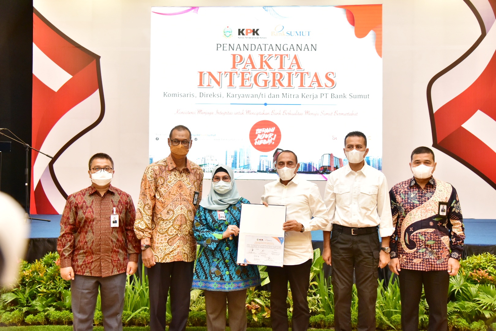 Penandatanganan Pakta Integritas Bank Sumut dan Mitra  Edy Rahmayadi Harapkan Kepercayaan  Masyarakat Semakin Meningkat