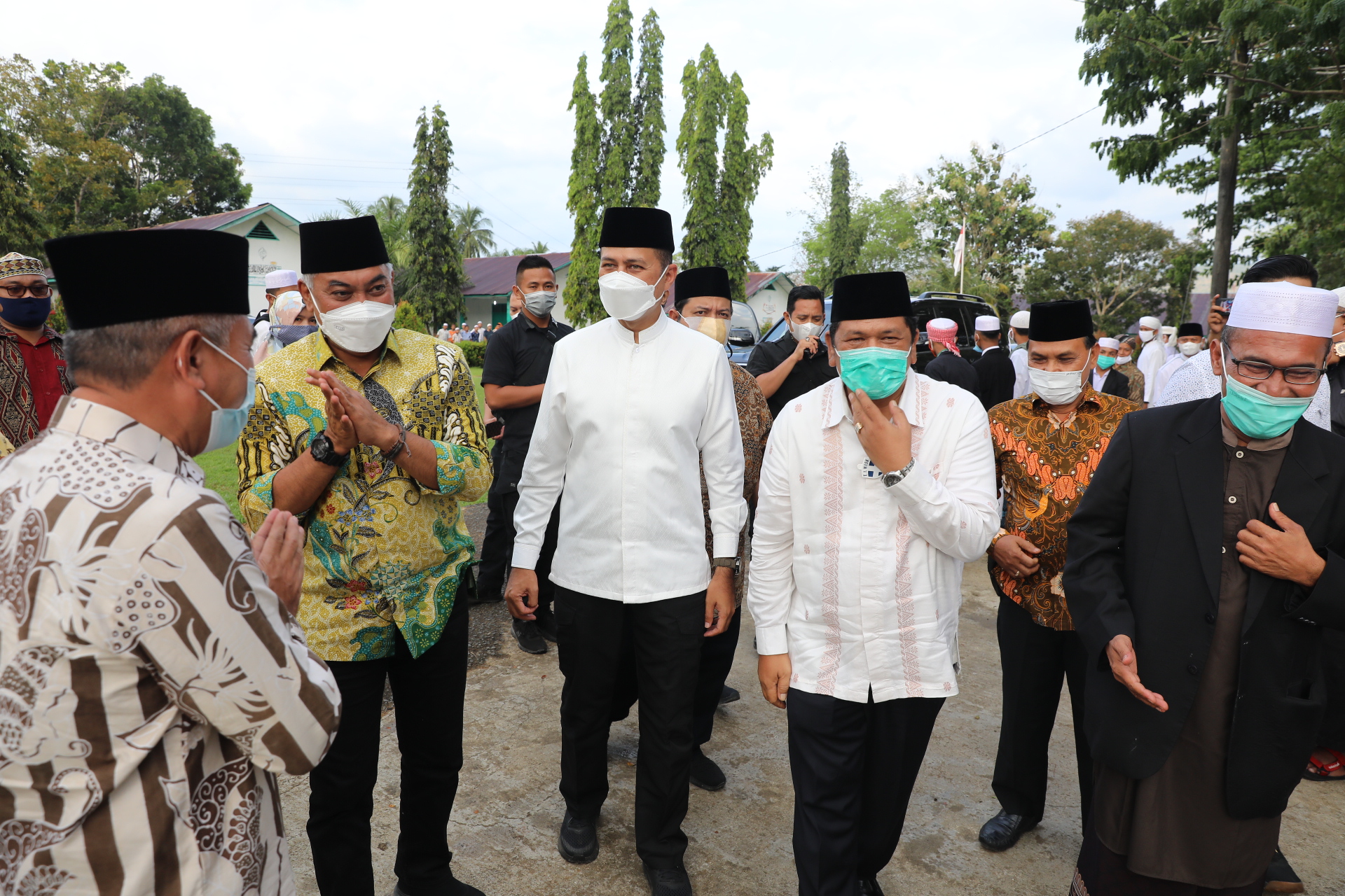Musa Rajekshah Resmikan  Pembangunan Masjid Patayat