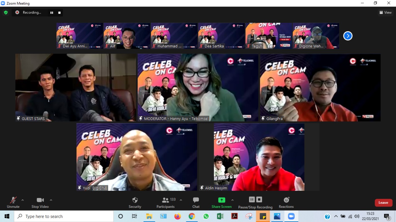 Hadirkan Hiburan Digital untuk Jurnalis Sumatera,  Telkomsel Gelar Celeb on Cam Ngobrol Bareng Ariel dan Difki Khalif
