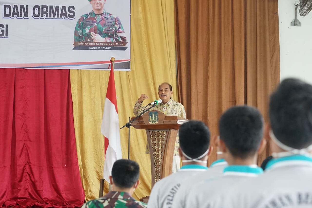 Teknologi Informasi Jadi Tantangan Bagi Generasi Muda