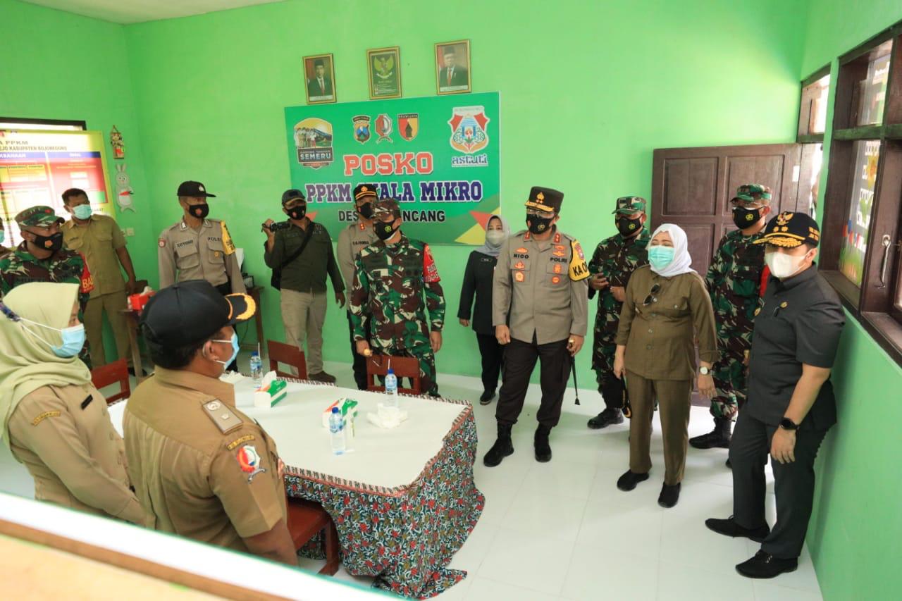 Forkopimda Jatim, Tinjau Pelaksanaan TMMD sekaligus cek PPKM Mikro penanganan Covid-19 sebagai bentuk Sinergitas TNI/POLRI dan Pemerintah