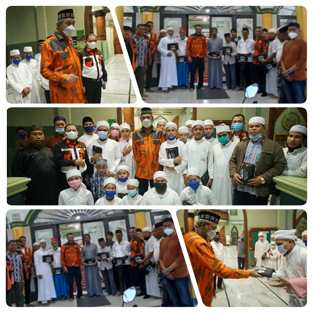 MPW PP Sumut Bagikan Perdana Sejadah Untuk Masjid, Ini Penjelasan Kodrat Shah