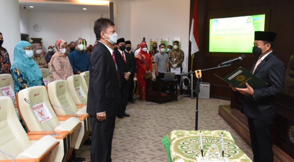 Rektor Lantik Prof Fidel Ganis Sebagai Sekretaris Universitas