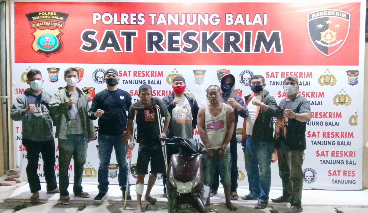 Tekab Sat Reskrim Bersama Personil Polsek TBS Ringkus 2 Pelaku Curanmor, 1 Unit BB R2 Diamankan