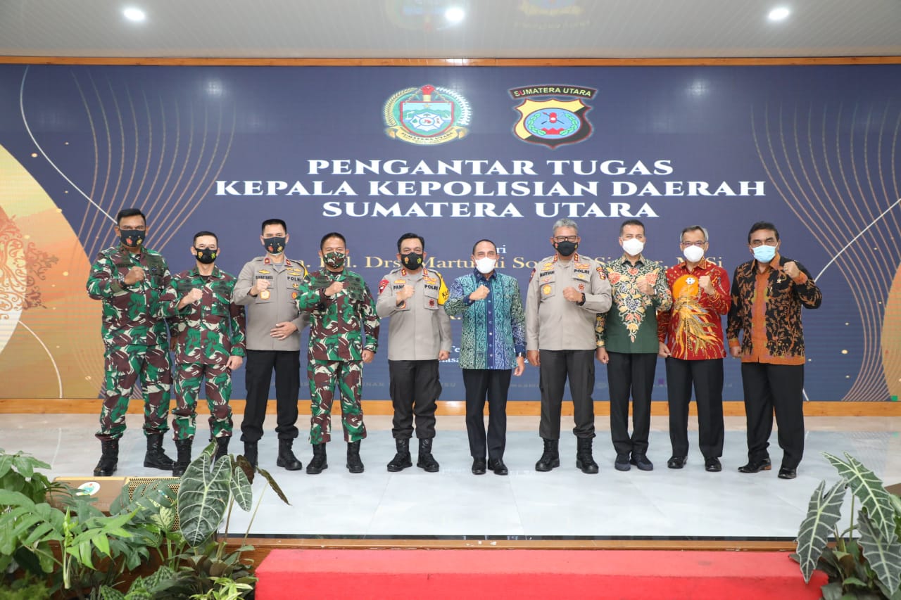 Gubsu Antarkan Tugas Kapolda Sumut