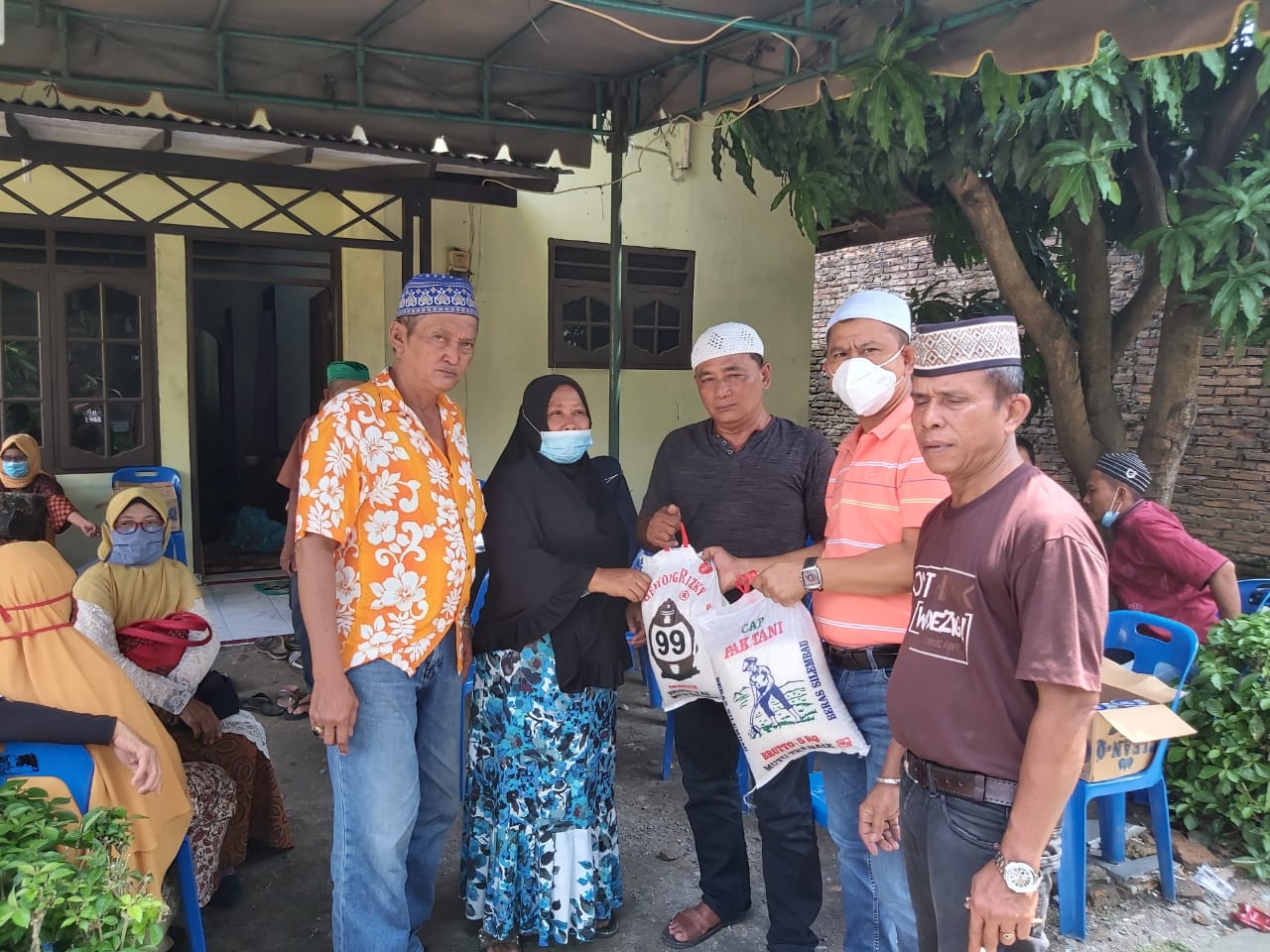 Ketua Pewarta Melayat ke Rumah Duka Almarhumah Alanniyati Dan Almarhum Suhardi