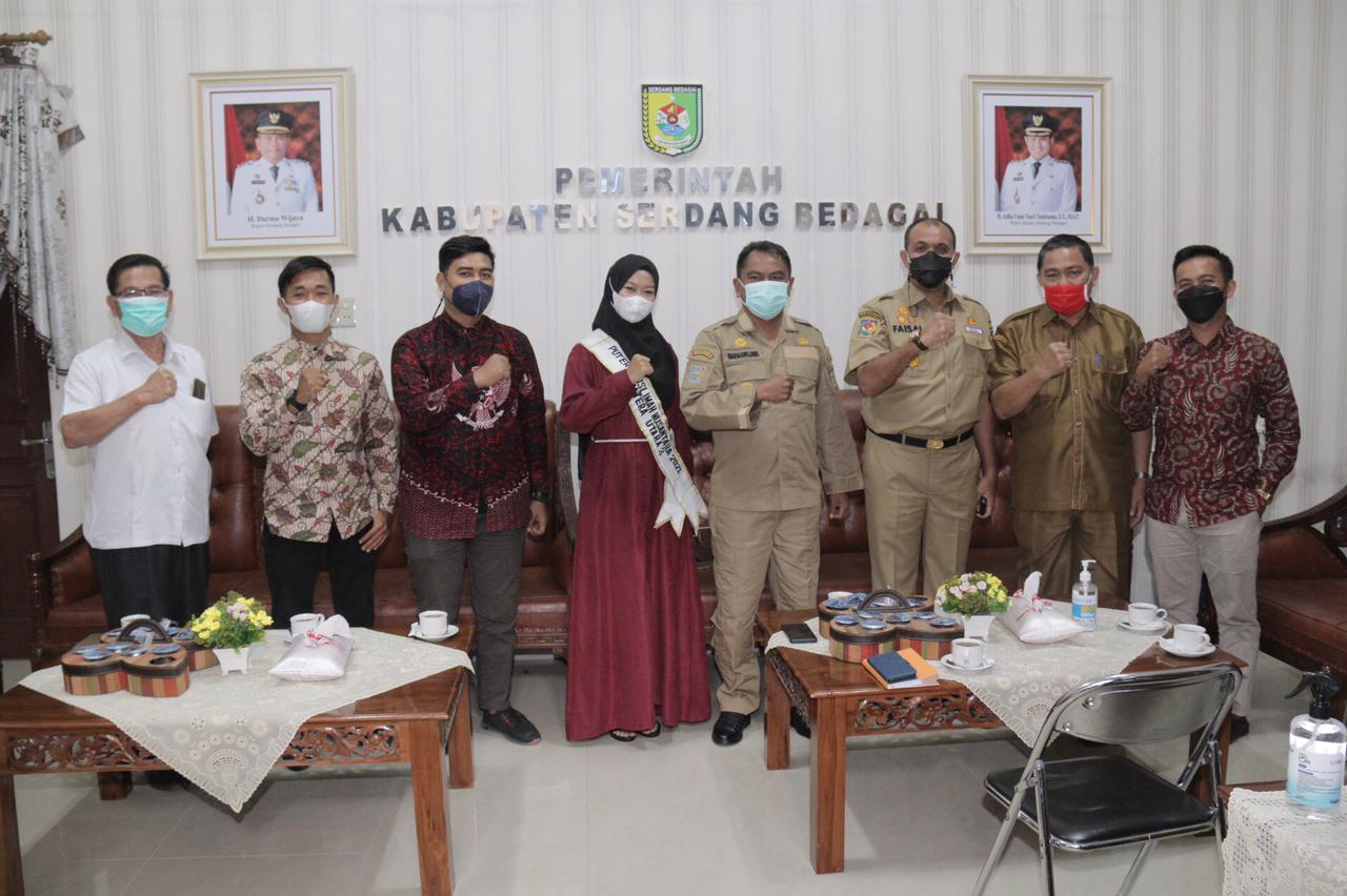 Bupati Darma Wijaya Ajak Masyarakat Dukung Tri Octaria Anggraini di Pemilihan Putri Muslimah Nusantara