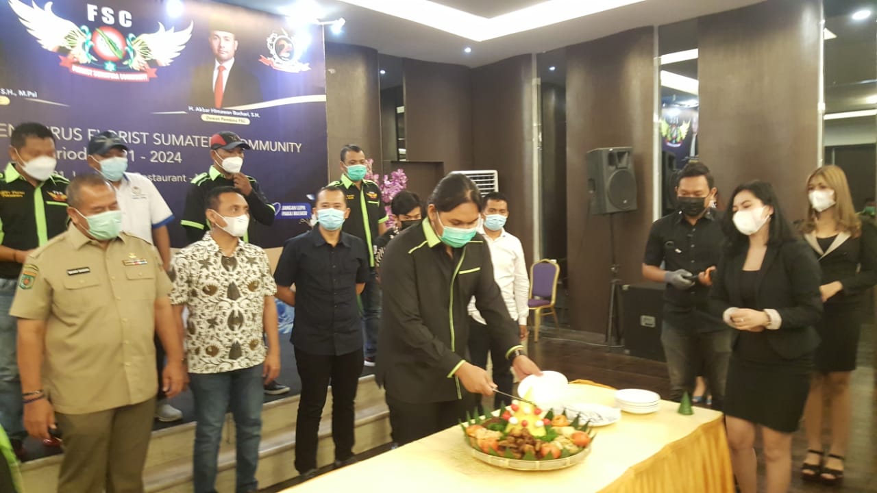 Ketua AMPG Sumut Kukuhkan Pengurus FSC, M Ichsan : Membanguan Usaha Karangan Bunga Jadi Profesional