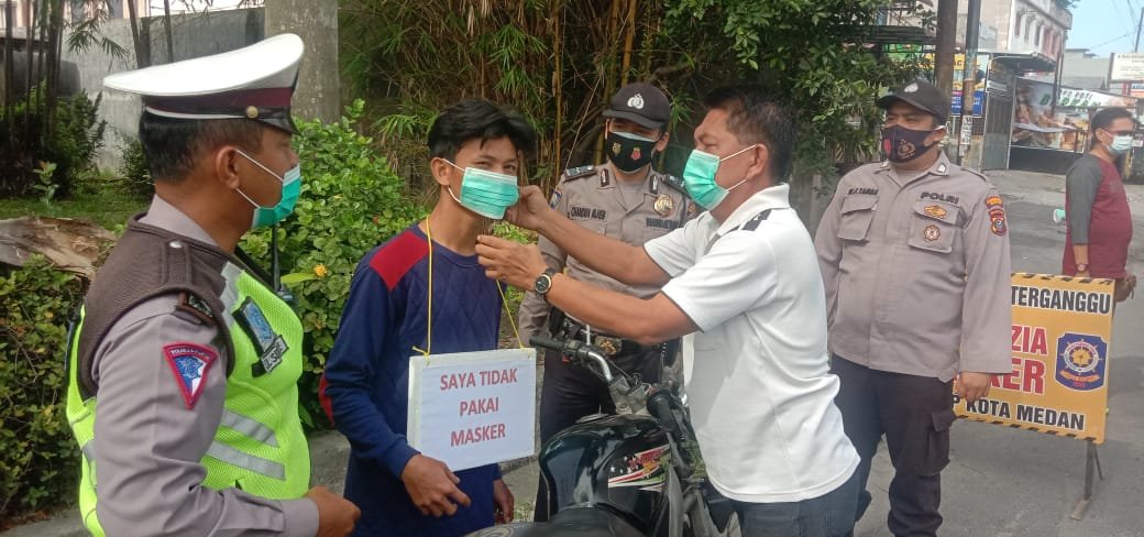 Polsek Medan Helvetia Ops Yustisi Razia Masker