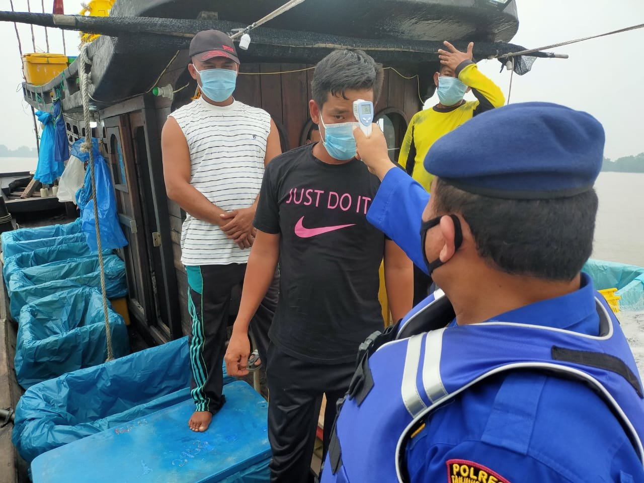 Team Regu II Sat Polair Polres Tanjung Balai Giat Patroli Perairan