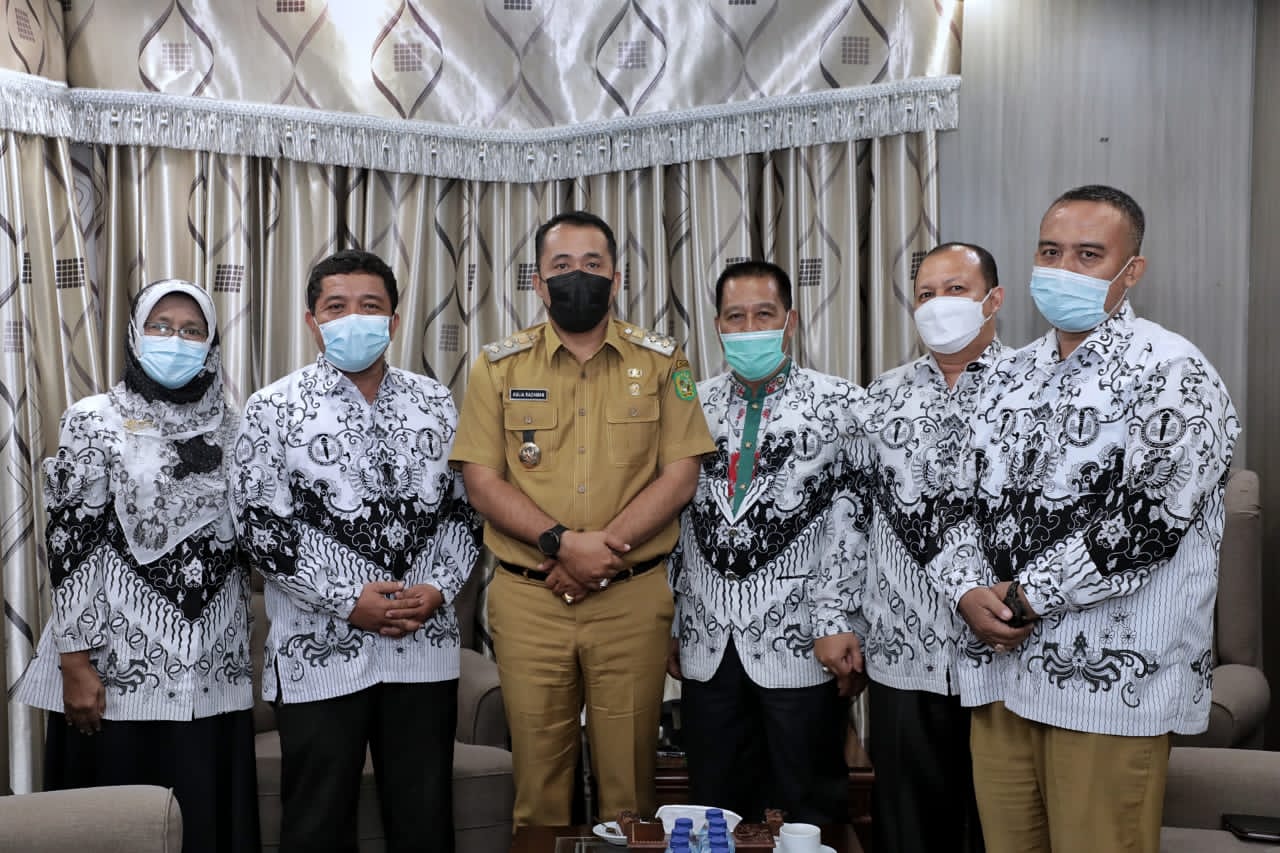 PGRI Kota Medan Beraudiensi ke Pemko Medan, Ini Kata Walikota Bobby