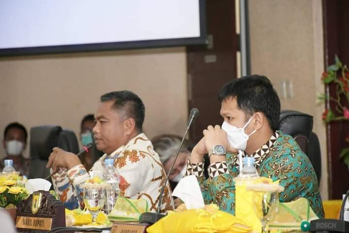 Bupati Darma Wijaya Instruksikan Camat dan Kades Awasi Pelaksanaan Pesta di Daerah
