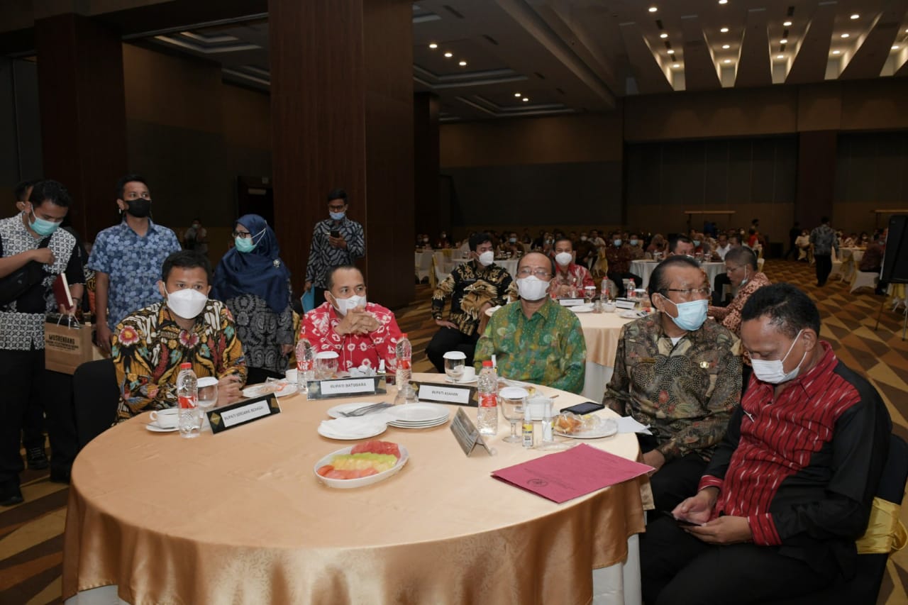 Hadiri Musrenbang Provinsi,  Wabup Adlin : Kita Siap Mendukung Gerakan Membangun Desa Menata Kota
