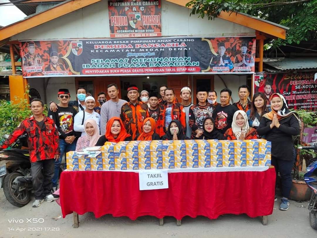PAC PP Medan Denai Bagikan 250 kotak Tadzil Gratis, Zulfahri: Indahnya Berbagi