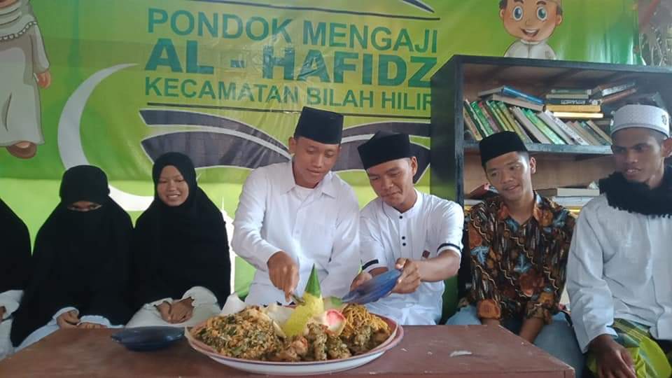 Genap 1 Tahun Harlah Pondok Mengaji Al-Hafidz Kec. Bilah Hilir Adakan Tasyakuran Dengan Sederhana