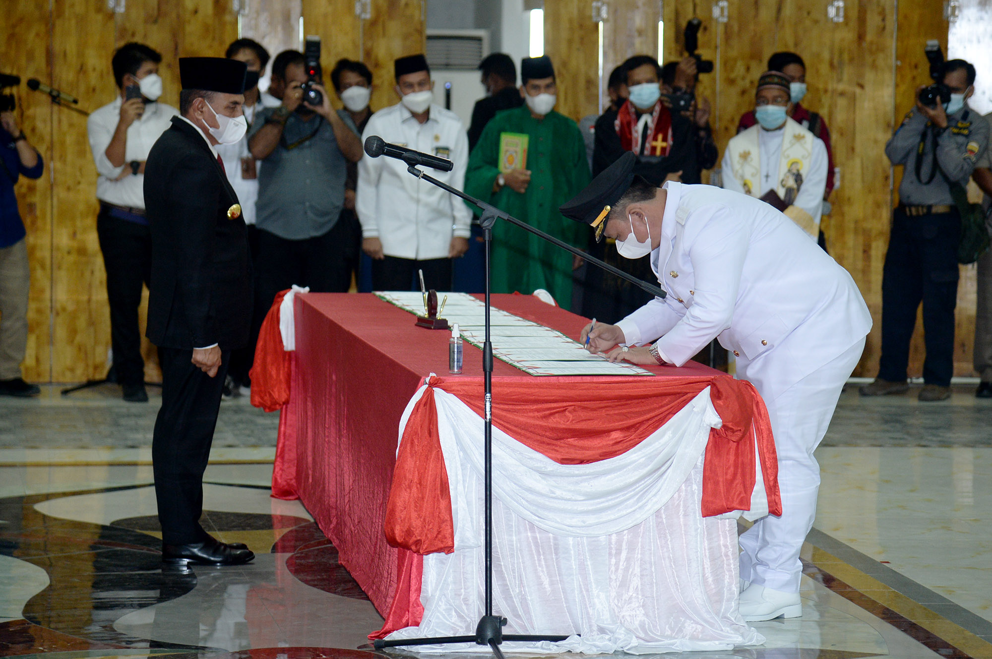 Tetap Lakukan Pelantikan Dalam Suasana Duka, Para Kdh Sebut Gubernur Edy Sosok Negarawan Patut Diteladani