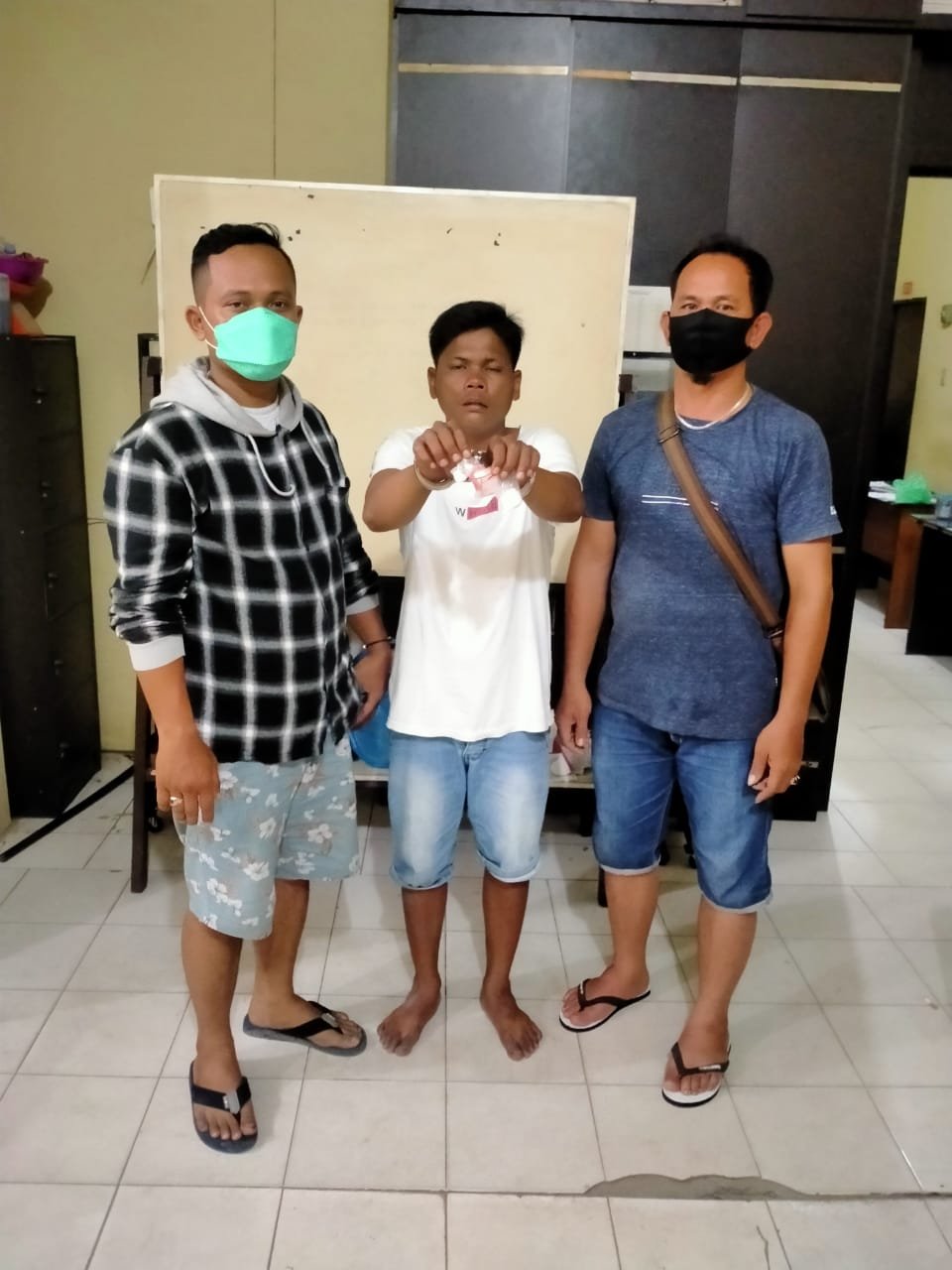 Sat Resnarkoba Polres Tanjung Balai Ringkus Pengedar Narkotika, Memet dan BB Shabu 16,75 Gram Diamankan
