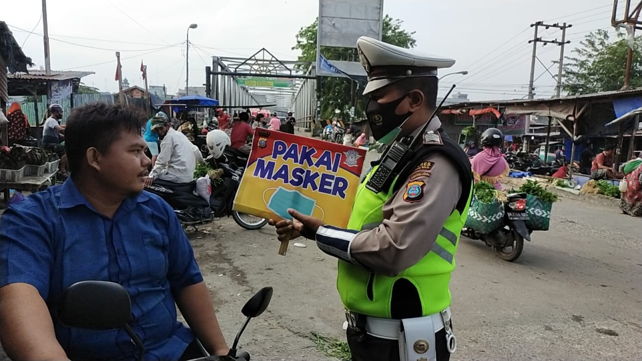 Sat Lantas Polres Tanjung Balai Public Speaking Cegah Virus Covid-19